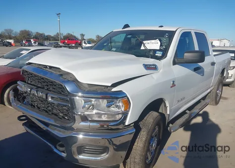 2022 Ram 2500 Tradesman 4X4 6'4 Box z USA, uszkodzony, nr VIN 3C6UR5CL4NG367794